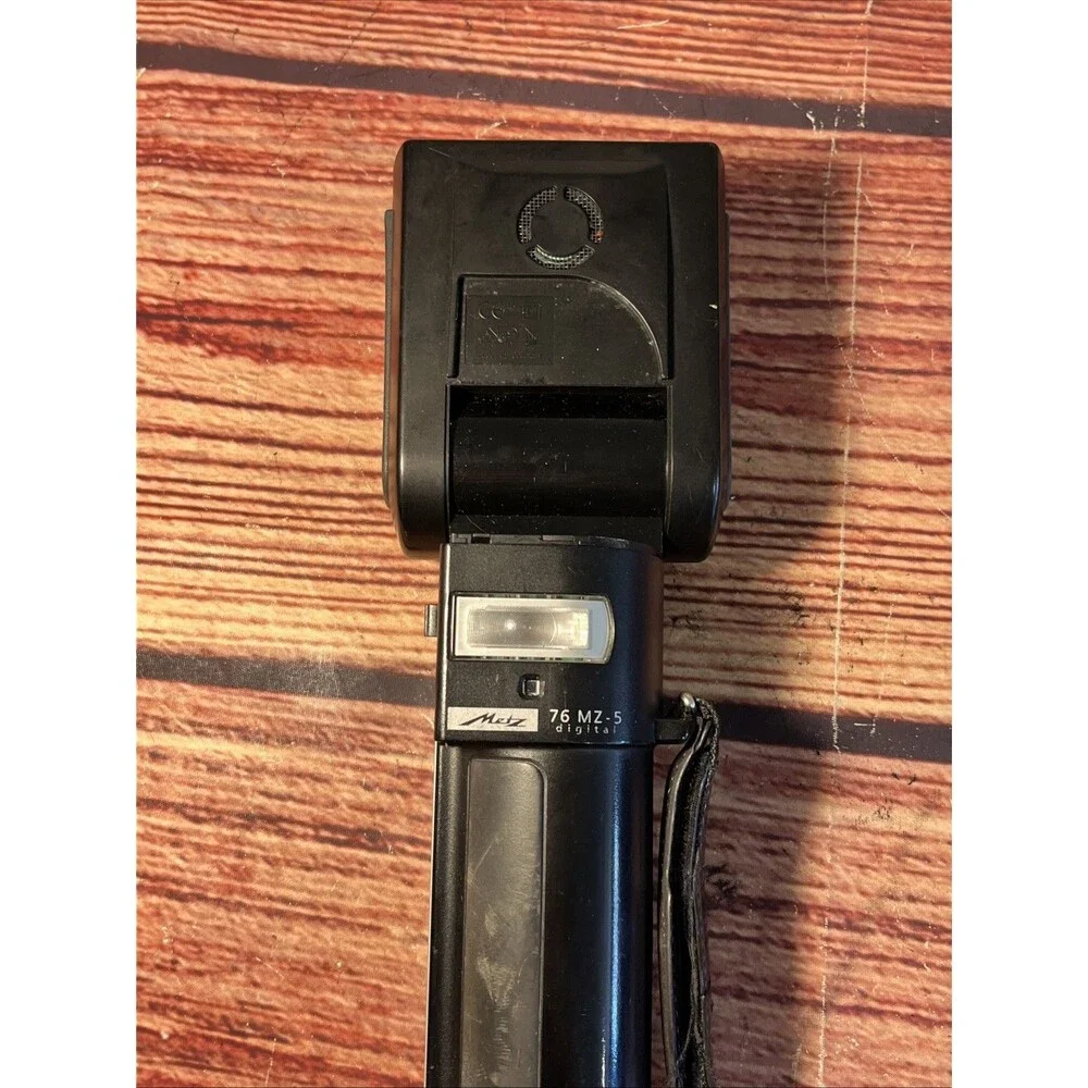 METZ 76 MZ-5 Digital Camera Flash Only - Working
